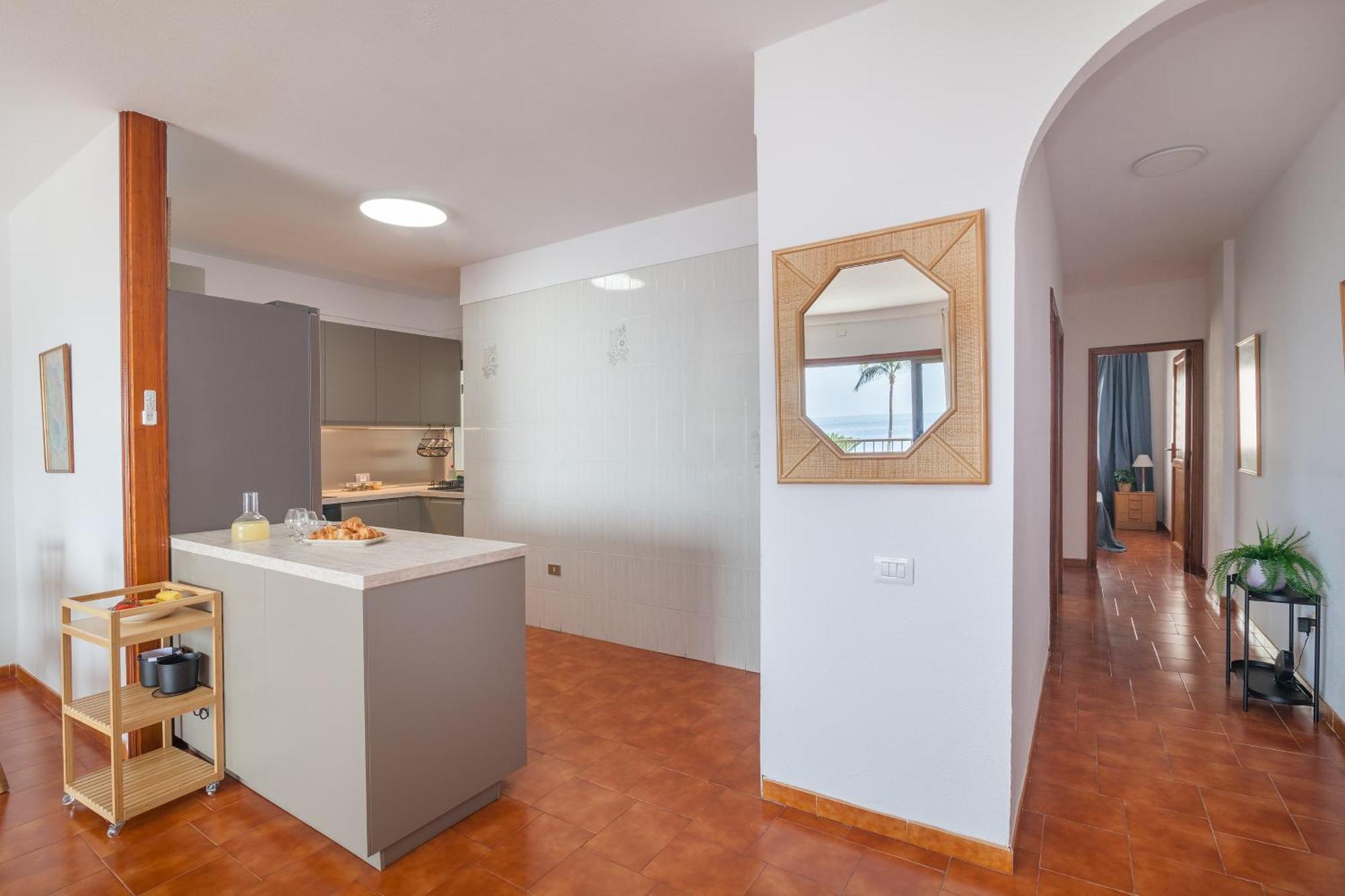 Casa De Franco - Ocean View, Terrace, Balcony, 50M From Playa La Arena, Fibre Net Apartment Puerto de Santiago  Ngoại thất bức ảnh