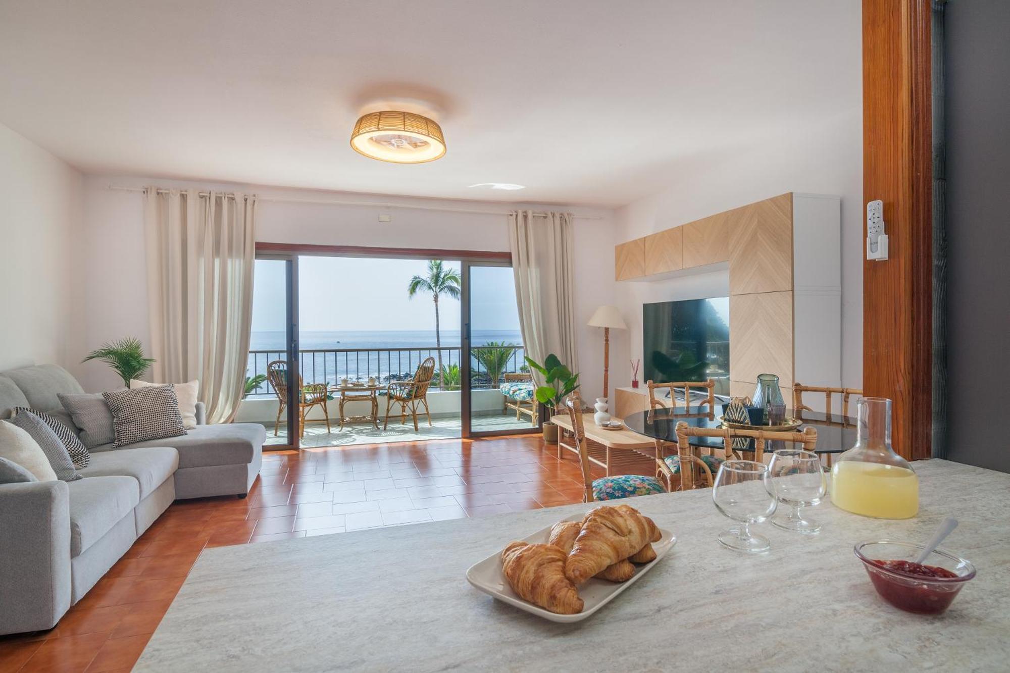 Casa De Franco - Ocean View, Terrace, Balcony, 50M From Playa La Arena, Fibre Net Apartment Puerto de Santiago  Ngoại thất bức ảnh